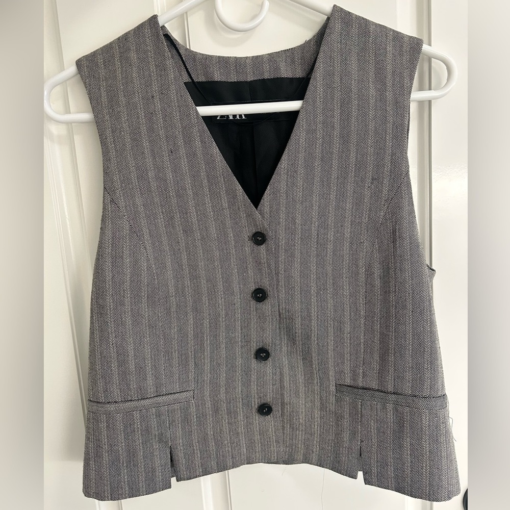 Zara Button Down Tailored Vest with Slits